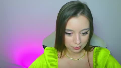 Snapshot of arielsandres chatting on 10/02/25, 02:02 Ariel online show from 10/02/25, 02:02