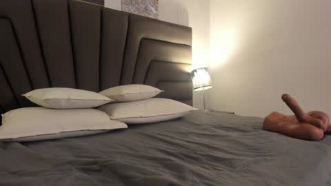 Ariel  online show from 12/03/24, 06:37