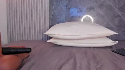 Ariel  online show from 12/27/24, 07:08