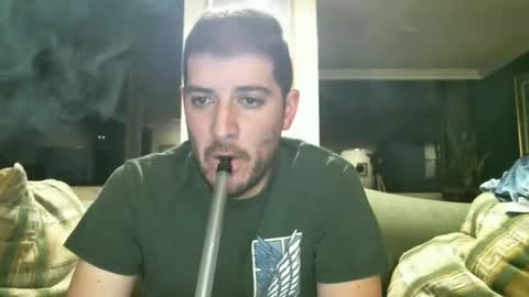 Snapshot of arielsinho chatting on 12/19/24, 04:23 Anon online show from 12/19/24, 04:23
