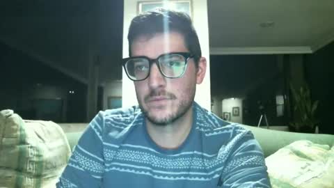 Snapshot of arielsinho chatting on 01/13/25, 03:12 Anon online show from 01/13/25, 03:12