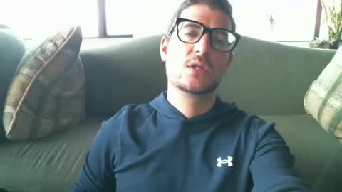 Snapshot of arielsinho chatting on 01/20/25, 10:26 Anon online show from 01/20/25, 10:26