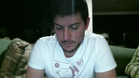 Snapshot of arielsinho chatting on 01/21/25, 04:43 Anon online show from 01/21/25, 04:43