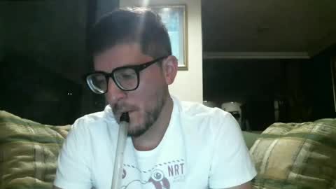 Snapshot of arielsinho chatting on 02/03/25, 01:52 Anon online show from 02/03/25, 01:52
