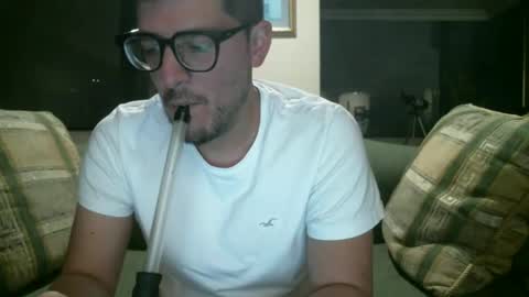 Snapshot of arielsinho chatting on 02/09/25, 04:25 Anon online show from 02/09/25, 04:25