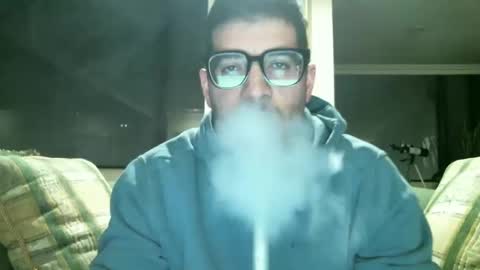 Snapshot of arielsinho chatting on 02/18/25, 03:21 Anon online show from 02/18/25, 03:21