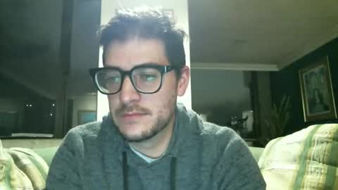 Snapshot of arielsinho chatting on 10/13/25, 02:00 Anon online show from 10/13/25, 02:00