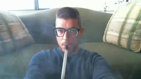 Snapshot of arielsinho chatting on 10/17/25, 10:23 Anon online show from 10/17/25, 10:23