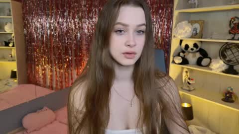 Snapshot of arielsykes chatting on 04/05/26, 07:44 arielsykes online show from 04/05/26, 07:44