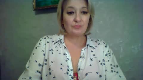 ArielXLoveresss online show from 11/04/25, 07:24