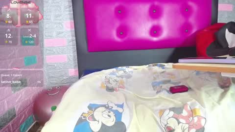 Snapshot of arietta_ chatting on 02/14/25, 11:09  ARIETTA  online show from 02/14/25, 11:09