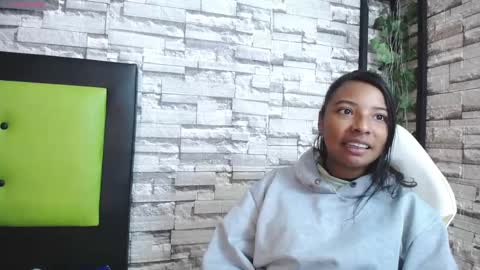 Snapshot of arietta_ chatting on 03/03/25, 12:37  ARIETTA  online show from 03/03/25, 12:37