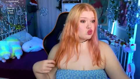 Snapshot of ariettaheart chatting on 12/23/25, 10:57 Adele online show from 12/23/25, 10:57