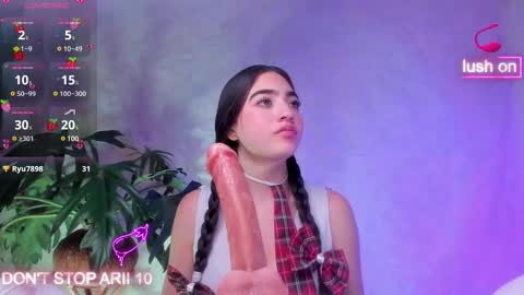 Snapshot of arii_vega chatting on 02/05/25, 03:55 ARII VEGA online show from 02/05/25, 03:55