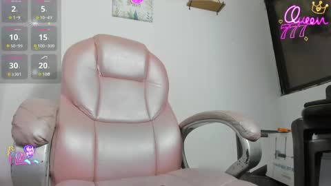 Snapshot of arii_xxx chatting on 05/27/26, 10:40 ari 3 online show from 05/27/26, 10:40