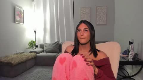 Aria online show from 12/19/25, 08:54