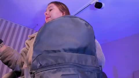  Arianna  online show from 02/04/25, 12:44