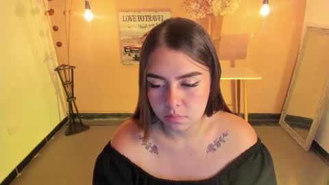  Arianna  online show from 11/28/25, 01:47