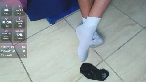 Ariies13 online show from 02/11/25, 02:35