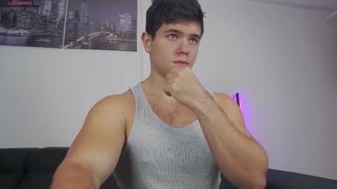 Snapshot of arilass chatting on 11/23/25, 07:41 A n g e l f r o m H e l l online show from 11/23/25, 07:41