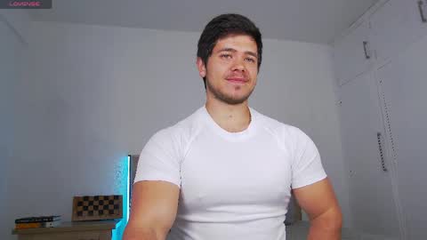 Snapshot of arilass chatting on 04/05/26, 07:05 A n g e l f r o m H e l l online show from 04/05/26, 07:05