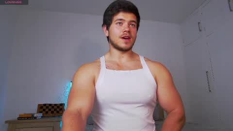 Snapshot of arilass chatting on 04/09/26, 06:41 A n g e l f r o m H e l l online show from 04/09/26, 06:41