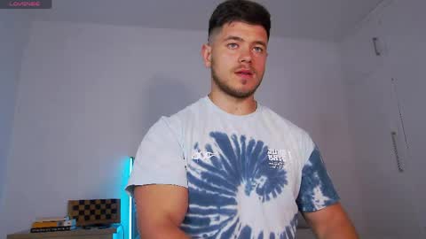 Snapshot of arilass chatting on 04/14/26, 07:25 A n g e l f r o m H e l l online show from 04/14/26, 07:25