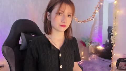 Ariel online show from 02/12/26, 01:06