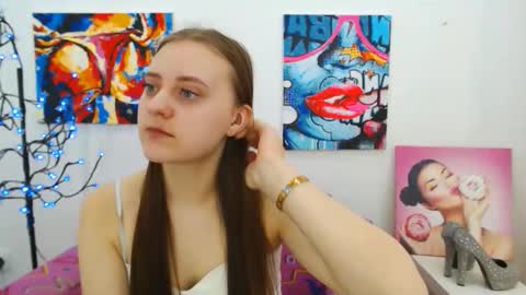 Snapshot of arinabelle chatting on 02/14/26, 06:54 arinabelle online show from 02/14/26, 06:54