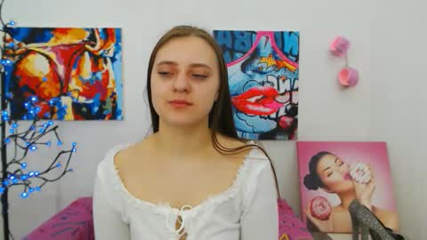 Snapshot of arinabelle chatting on 02/28/26, 02:01 arinabelle online show from 02/28/26, 02:01