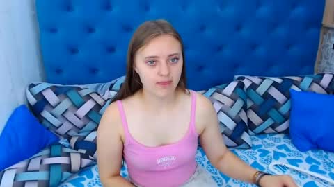 Snapshot of arinabelle chatting on 07/20/26, 10:39 arinabelle online show from 07/20/26, 10:39