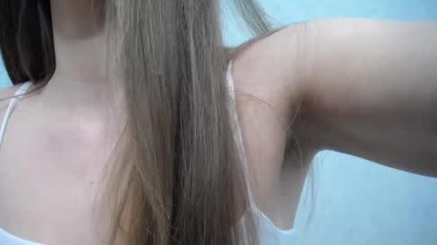 Snapshot of arinamir chatting on 02/26/26, 03:16 arinamir online show from 02/26/26, 03:16