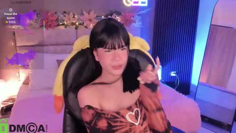 Snapshot of arinextdoor chatting on 12/01/25, 12:26 Ari online show from 12/01/25, 12:26