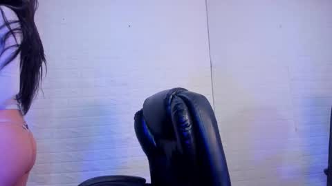 Snapshot of aris_logan chatting on 05/09/26, 05:12 aris_logan online show from 05/09/26, 05:12