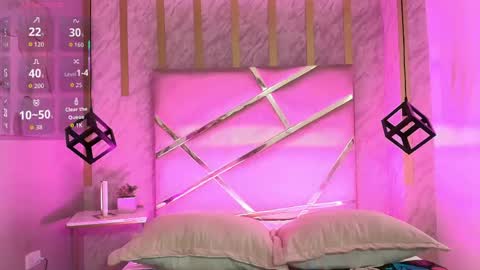 Snapshot of aris_suarez chatting on 04/13/26, 04:12 Aris Suarez online show from 04/13/26, 04:12