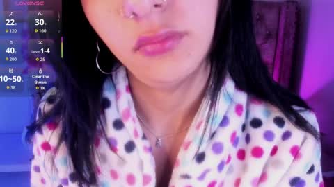 Snapshot of aris_suarez chatting on 05/15/26, 06:53 Aris Suarez online show from 05/15/26, 06:53