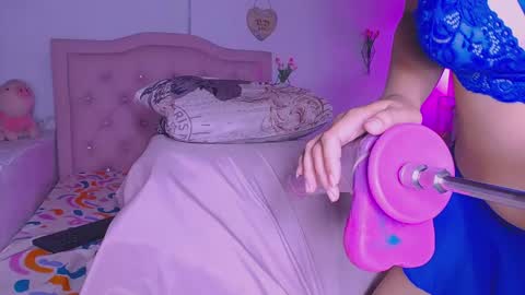 Snapshot of arishott chatting on 06/08/26, 01:50 ArisSPEED UP MY FUCK MACHINE AND MAKE ME CUM online show from 06/08/26, 01:50