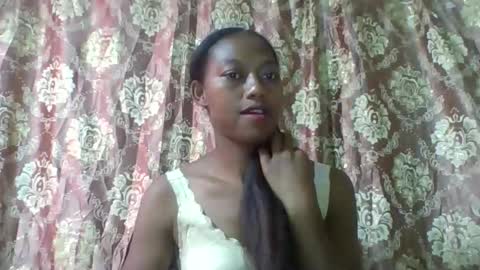 Snapshot of arisouh chatting on 03/14/26, 08:20 arisouh online show from 03/14/26, 08:20