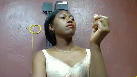 Snapshot of arisouh chatting on 04/10/26, 06:01 arisouh online show from 04/10/26, 06:01