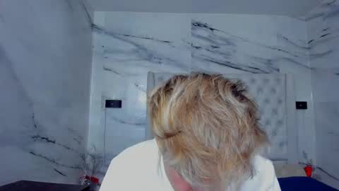 celina online show from 09/13/25, 01:33