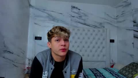 celina online show from 11/16/25, 01:28