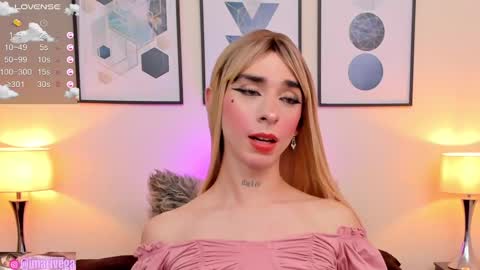   Nice to meet you  thumb up me please its important I  LOOK MY BIO DOWN online show from 01/12/25, 11:50