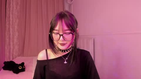 Ariya online show from 04/08/26, 02:17