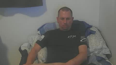 Snapshot of arizona222222 chatting on 04/22/26, 12:35 luv2benawty online show from 04/22/26, 12:35