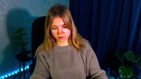 Arlana online show from 09/16/25, 01:17