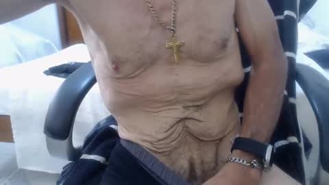 armaduradeacero online show from 01/25/25, 07:28