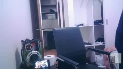 Snapshot of armaduradeacero chatting on 06/29/26, 07:03 armaduradeacero online show from 06/29/26, 07:03