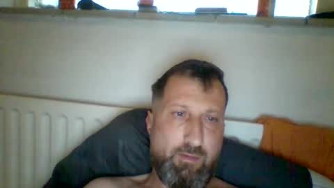 Snapshot of armagedon83 chatting on 11/23/25, 01:55 armagedon83 online show from 11/23/25, 01:55