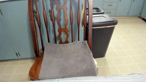 Snapshot of armalite16 chatting on 11/21/25, 06:06 armalite16 online show from 11/21/25, 06:06