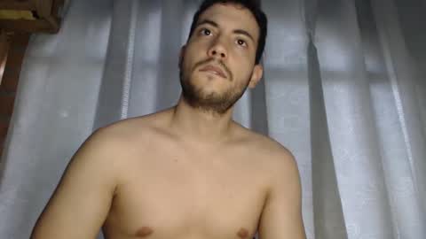 Snapshot of armando_2002 chatting on 01/28/25, 12:32 ARMANDO online show from 01/28/25, 12:32